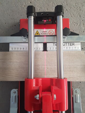 Rezačka dlažby DEDRA 100 cm s laserom