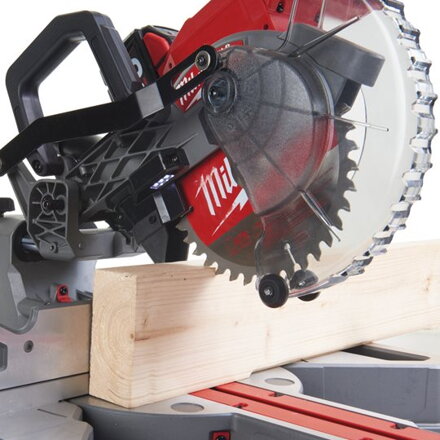 AKU pokosová píla Milwaukee M18  FUEL™ FMS190-0