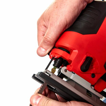 AKU priamočiara píla Milwaukee M18 BJS-402C