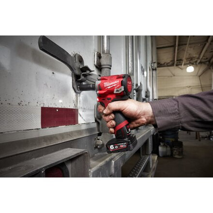AKU 1/2˝ rázový uťahovák Milwaukee M12  FUEL™ FIWF12-0