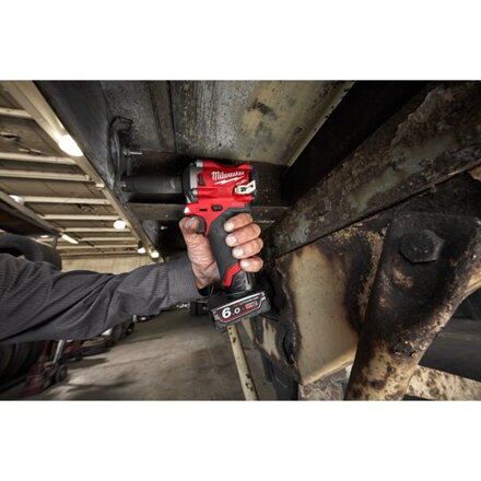 AKU 1/2˝ rázový uťahovák Milwaukee M12  FUEL™ FIWF12-0