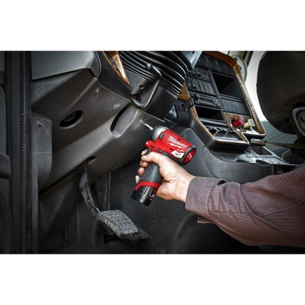 AKU 1/4˝ rázový uťahovák Milwaukee M12  FUEL™ FIW14-0