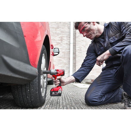 AKU 1/2˝ rázový uťahovák Milwaukee M18  FUEL™ FMTIWF12-0