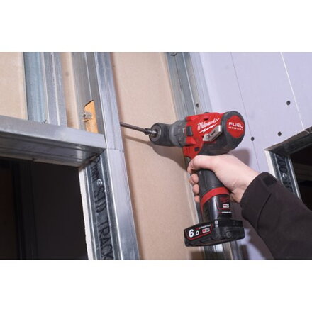 AKU skrutkovač Milwaukee M12  FUEL™ FPDX-202X s príklepom