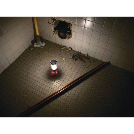 AKU LED svietidlo Milwaukee M12 LL-0