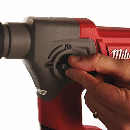 AKU kladivo Milwaukee M12 FUEL™ CH-0 SDS-Plus