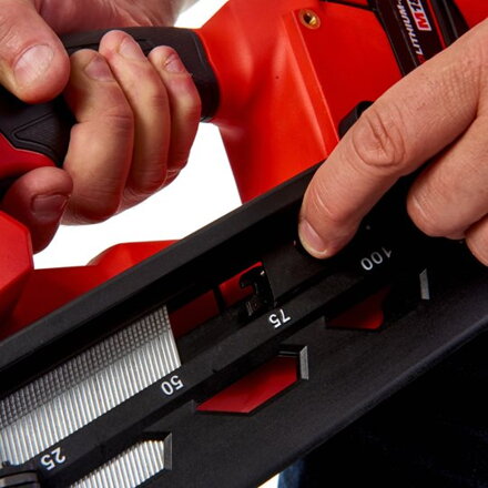 AKU uhlová klincovačka Milwaukee M18 FUEL™ CN16GA-202X